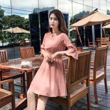 夏季流行的连衣裙夏装新款,这样穿才叫女神
