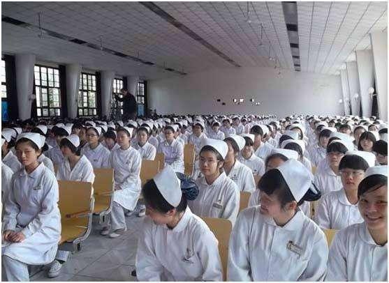 四川最好的卫校—成都医学院附属护士学校