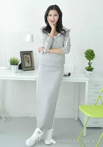 运动套装搭配什么鞋子 运动服搭配技巧