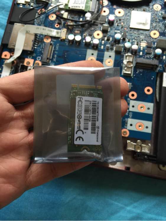 ����ı��������� ���۱ʼǱ���װmsata+�ڴ�