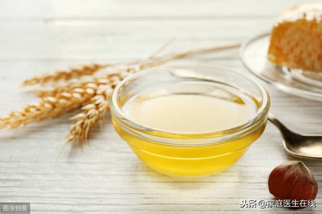 经常喝蜂蜜好处多,这几个好处,让身体受益