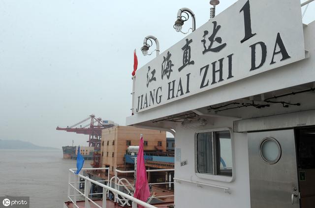 买东西不免税,为什么还要抢着设自贸区,看完终于懂了