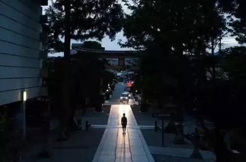 ������һ�Σ����ٹ��ȹ�ע���˵Ŀ������������׵����ҷ�