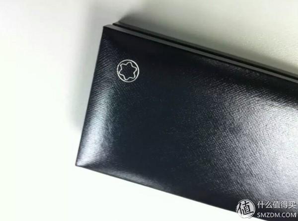 �������¾���������һ�����ʡ���MONT BLANC ���� ���ϵ��ǩ�ֱ�