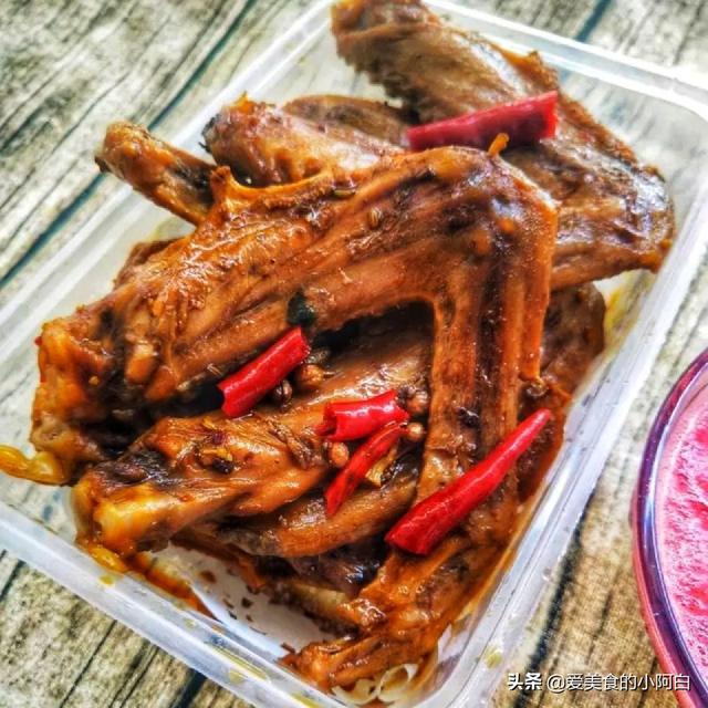 做麻辣鸭货不够“鲜麻入味”,掌握4个窍门,甜麻辣鲜比买还美味