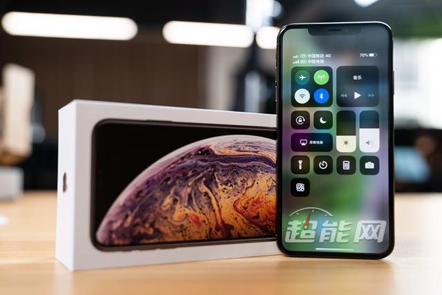 iPhone XS Max˫���������飺˫��˫����˫4G