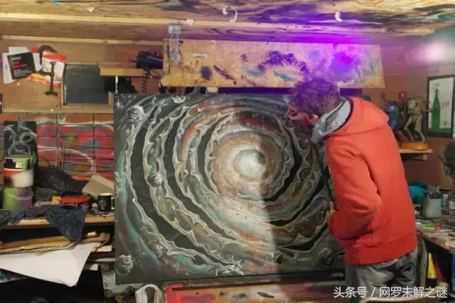 10年被外星人绑架6次,他用画笔记录下外星人的秘密