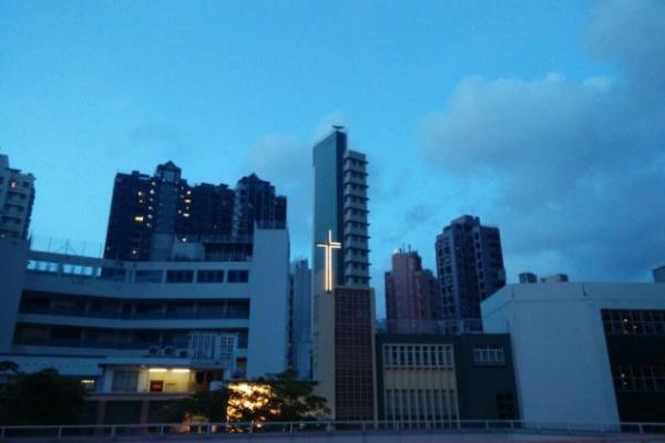 香港城市大学跟985比哪一个比较好