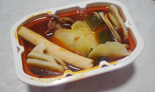 网红自热小火锅,到底哪家才好吃?
