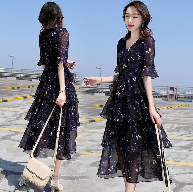 肩宽的女生,穿衣记住这“三要四不要”,好看又显瘦