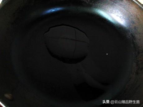 什么是黑松露?它的营养价值有哪些?黑松露煎蛋的做法是怎样的?