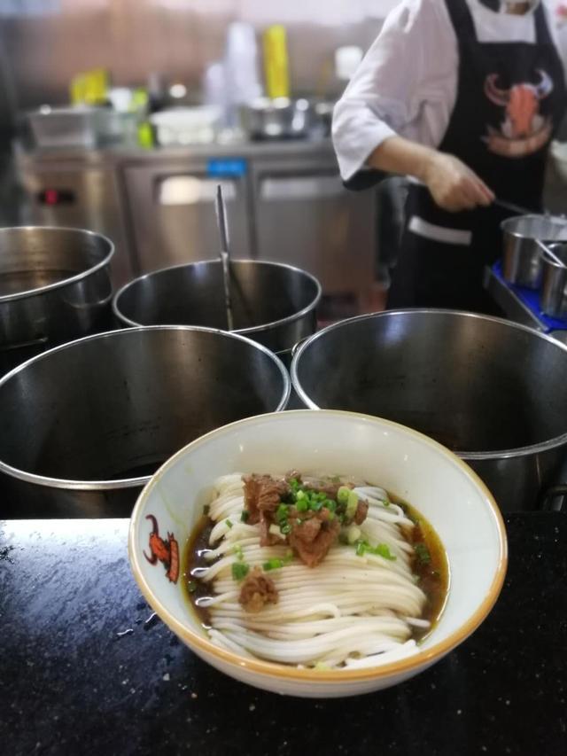 ���˶���ٳ���ţ��ۣ���ҳ������۵������ʲô�����ڣ�