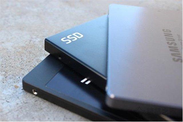 SSD固态硬盘有什么好处?电脑加SSD固态硬盘的优缺点详解