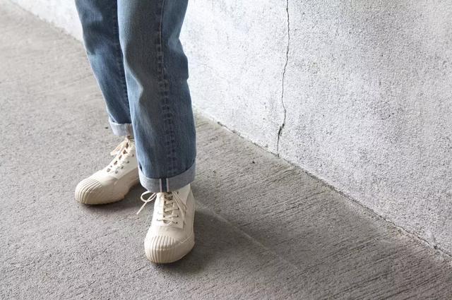 ��������VANS�󣬻�����ʮ������ЬƷ��ֵ��һ�ԣ�