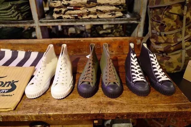 ��������VANS�󣬻�����ʮ������ЬƷ��ֵ��һ�ԣ�