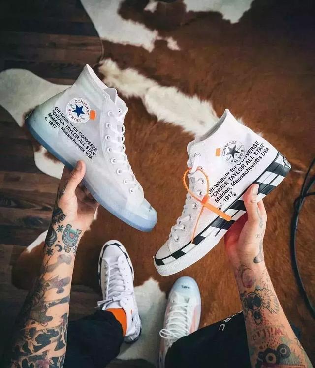 ��������VANS�󣬻�����ʮ������ЬƷ��ֵ��һ�ԣ�