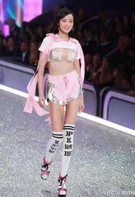 Ϊʲôά�ش���ÿ�궼����Pinkϵ�У�ԭ��ԭ����������