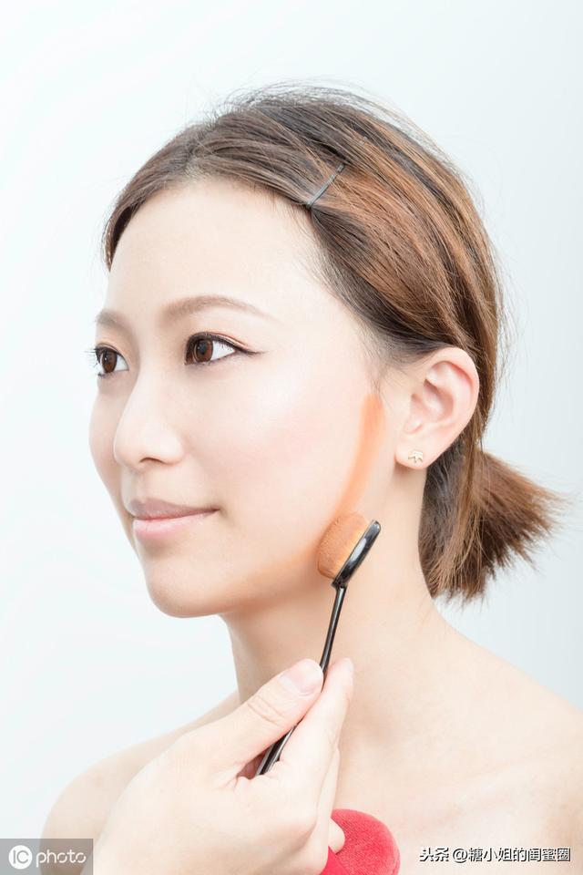 化妆师都不会告诉你的,四个实用化妆小技巧