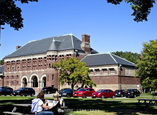 美国历史最悠久的高等学府 哈佛大学