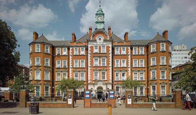 位于英国伦敦的大学有哪些?