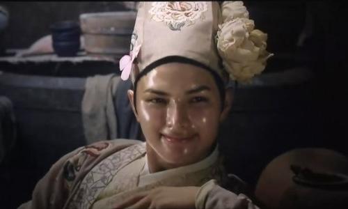 下巴老是长痘痘怎么回事?教你从源头祛痘!