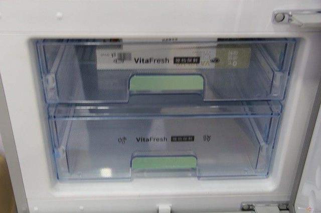 �������ʱ���ǵñ�����4�ֱ��䣬��Ȼ�˷ѵ��ֲ�ʵ�ã�