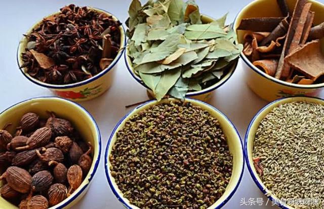 爷爷用了40年的卤猪蹄秘方,几十年的老味道,学到就是赚到!