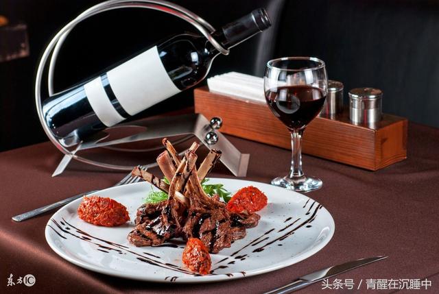 西餐越来越受到人们的重视 那么如何成功的经营好一家西餐店呢?