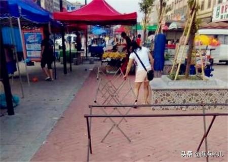 现在摆地摊卖什么最挣钱?卖什么利润大?(附地摊暴利产品)