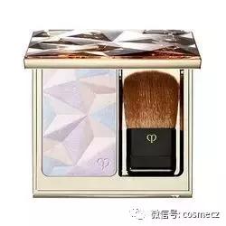 10����ܻ�ӭ�ķ۱��������ʺ����һ�
