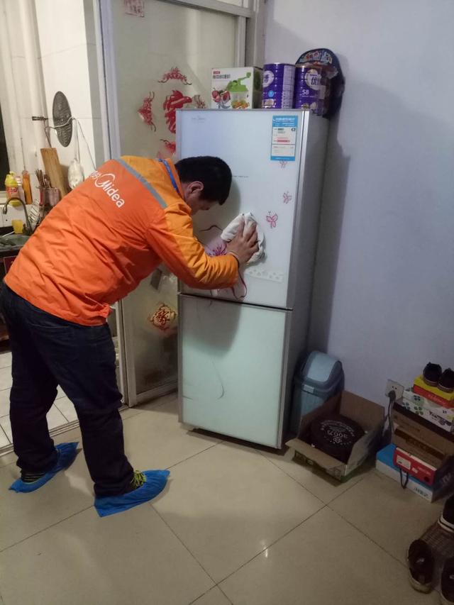 美的冰箱售后用心服务 值得用户信赖