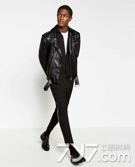 黑色男士休闲裤怎么搭配 教你轻松穿出型男范