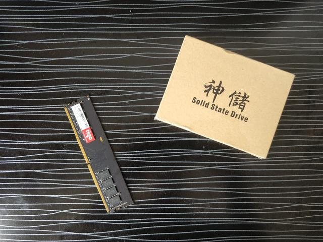 如果你只玩英雄联盟,那么这套3000元的配置适合你!