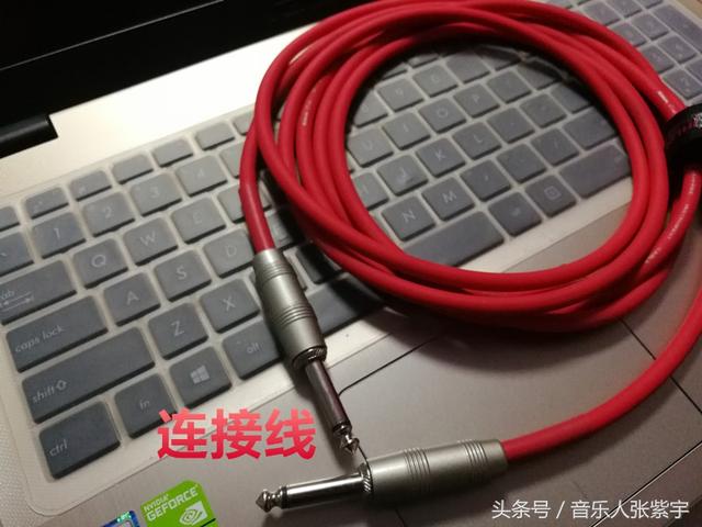 想让吉他的声音更完美,可以试试这样来录音
