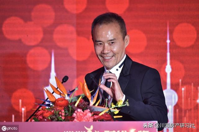 高房价还能撑多久?专家:有钱也不要先买房
