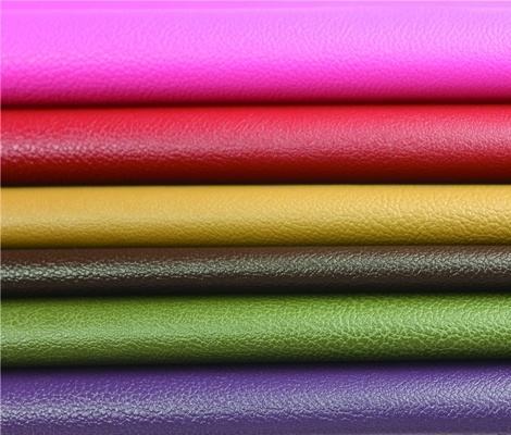 是聚氨酯,也是再生皮的一种材质,还有一种叫法是人造革它是合成皮革当